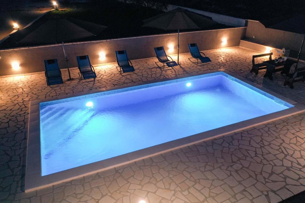 Ferienhaus Luka Donje Rastane Exterior foto