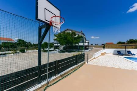 Ferienhaus Luka Donje Rastane Exterior foto